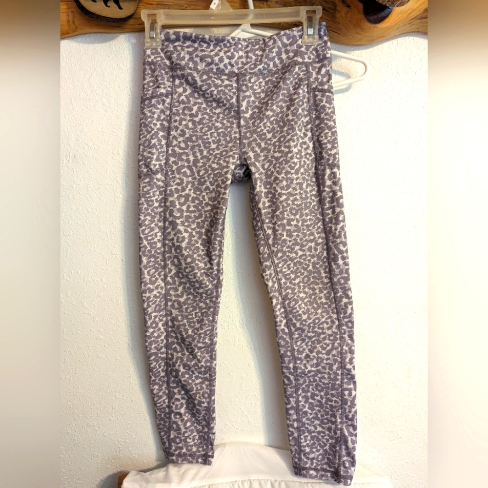 Girl’s Reebok Leggings Size Large 10/12